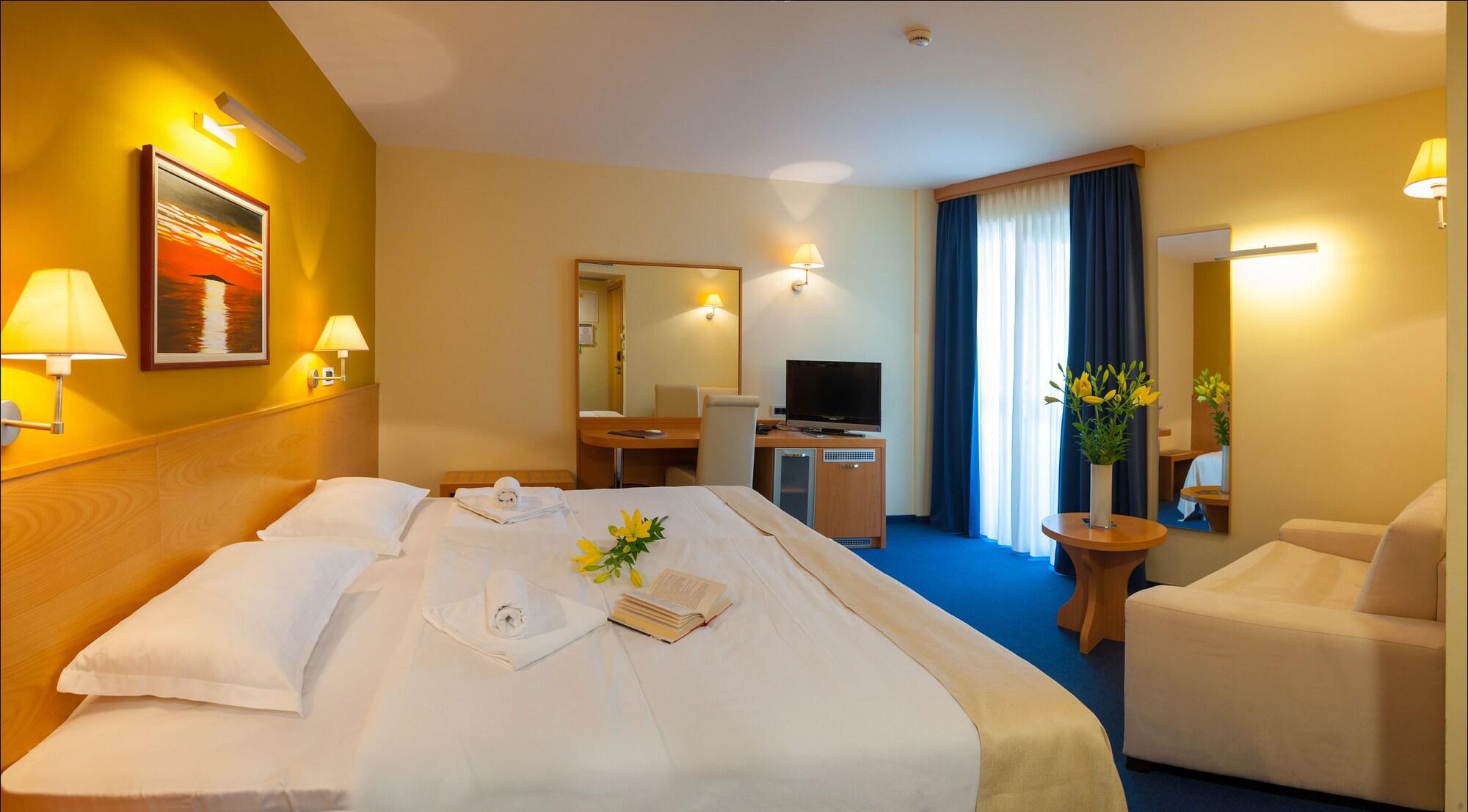 גראדאץ Hotel Saudade מראה חיצוני תמונה